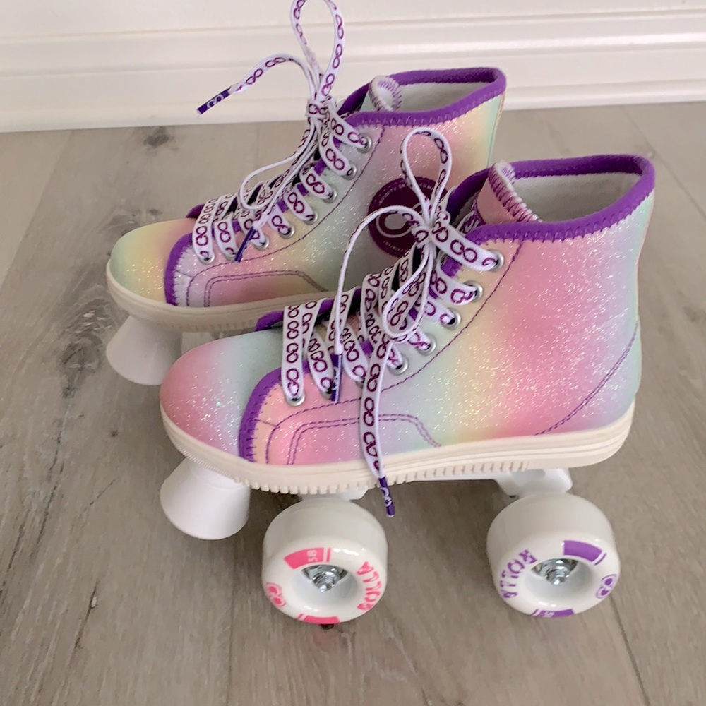 Girls roller skates!  Infinity Rolla.